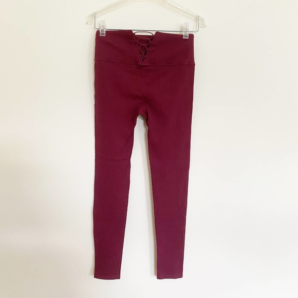 Fabletics High Waisted Seamless Rib Leggings NEW - Picture 5 of 8